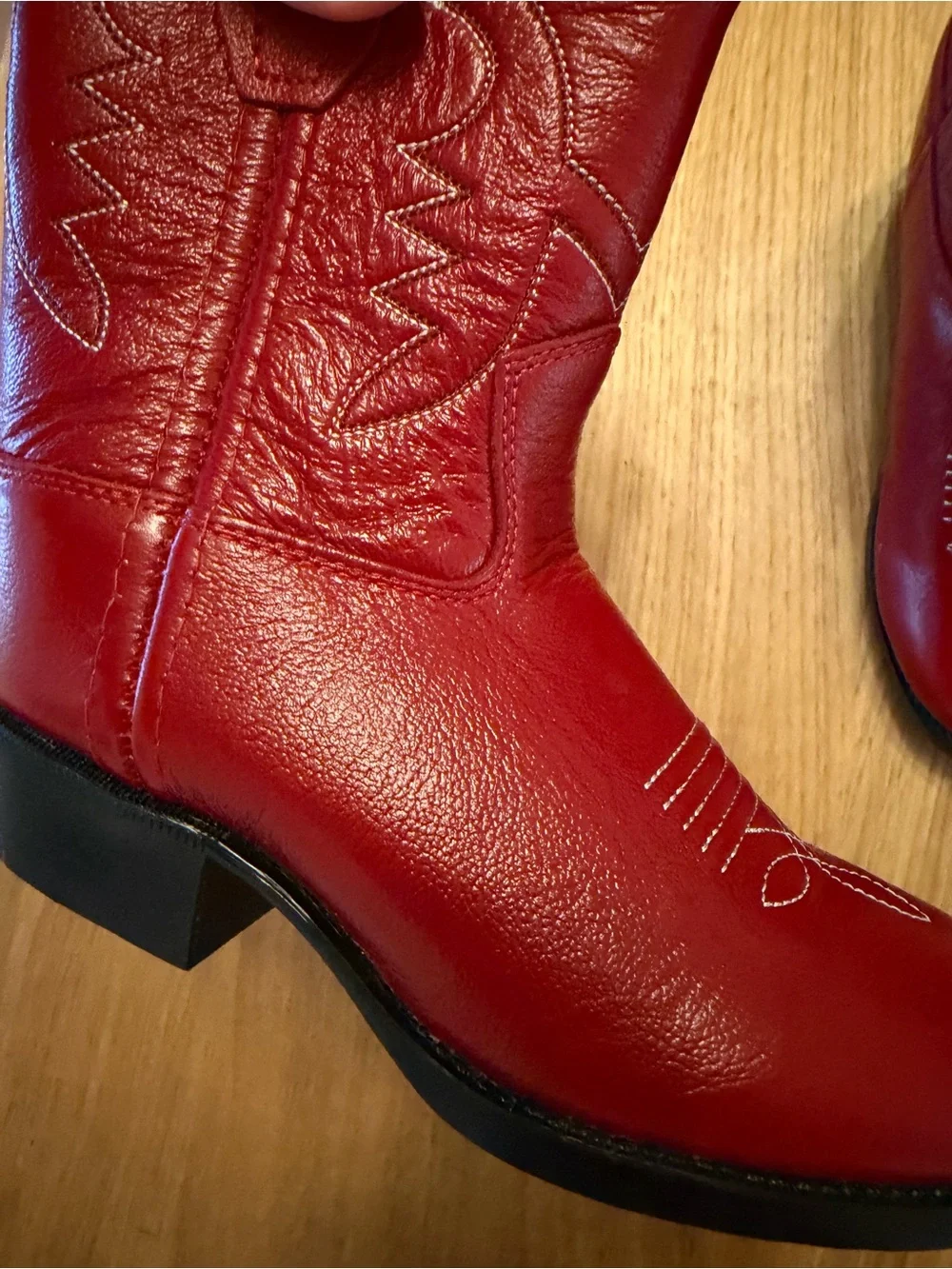 Old West bold red